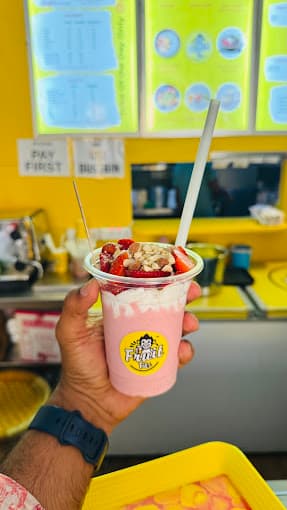 Strawberry Signature